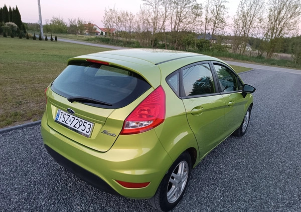 Ford Fiesta cena 22950 przebieg: 169500, rok produkcji 2012 z Staszów małe 497